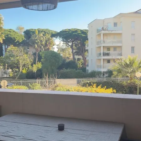 Terrasse Au Port Dhyeres, Piscine, Parking Hyères
